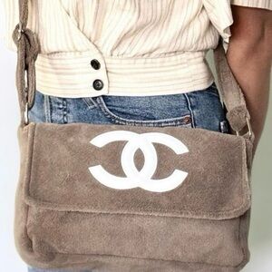 CHANEL Precision Khaki/White Shoulder and/ Crossbody Bag Novelty VIP GWP